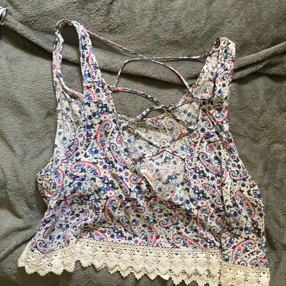 Top - Picture 2 of 2